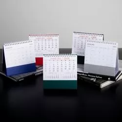 Calendário de Mesa Papel Personalizado Barato