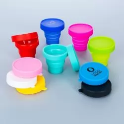 Copo Silicone Retrátil com Tampa Personalizado 